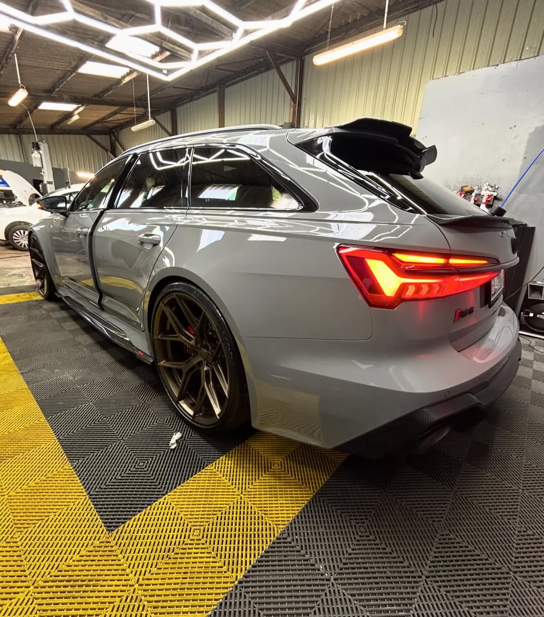 Services 429772968 18116423302361388 1145168619841399933 N